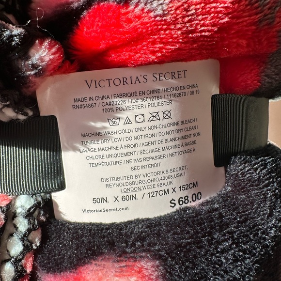 Victoria's Secret Bedding Victorias Secret Red Roses Sherpa Fleece
